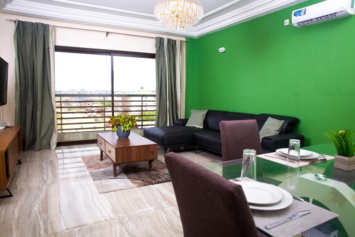 Location appartement meublé - SUITE ROYALE situé à Douala (Photo 1)